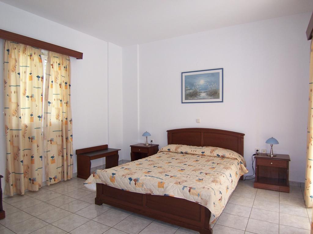 Frínion Iliaktida Studio-Villas חדר תמונה
